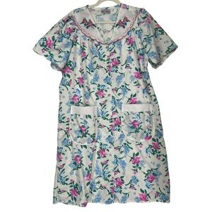 Lati Fashion Vintage Floral Print House Dress Snaps Unsized Read Measurements